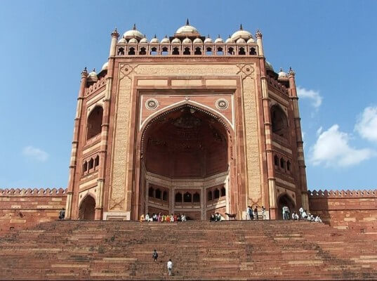 Top-5-historical-places-in-India-fatehpur-sikri