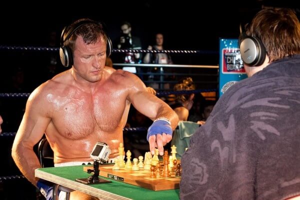 Weird-games-unusual-sports-chess-boxing