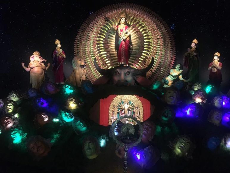 1000-hand-sahasra-hasta-durga-pratima-pandal-deshapriya-park-2016-decoration