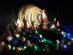 top-5-durga-puja-pandels-2016-kolkata-deshapriya-park-1000-hand